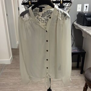 FOREVER 21 - Cream Button-Up Blouse with Lace